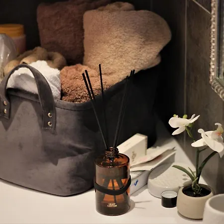 Skadarlija Free Parking アパート ベオグラード