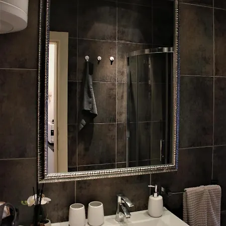 Skadarlija Free Parking 公寓 *